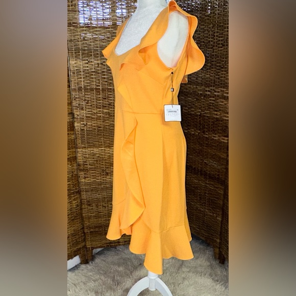 NWT Laundry by Shelli Segal Wrap Mini Dress (10) - Picture 3 of 4